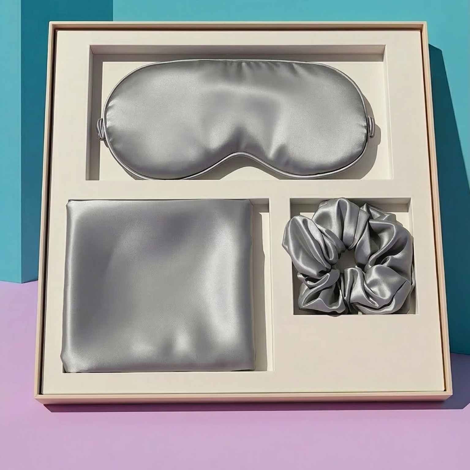 The sleep kit: Dream Hard, Don’t Text Back (Petite fit) - Image 4
